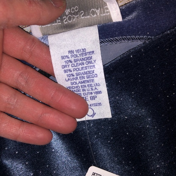 Petite Sophisticate Umbre Velvet Dress - Picture 6 of 7